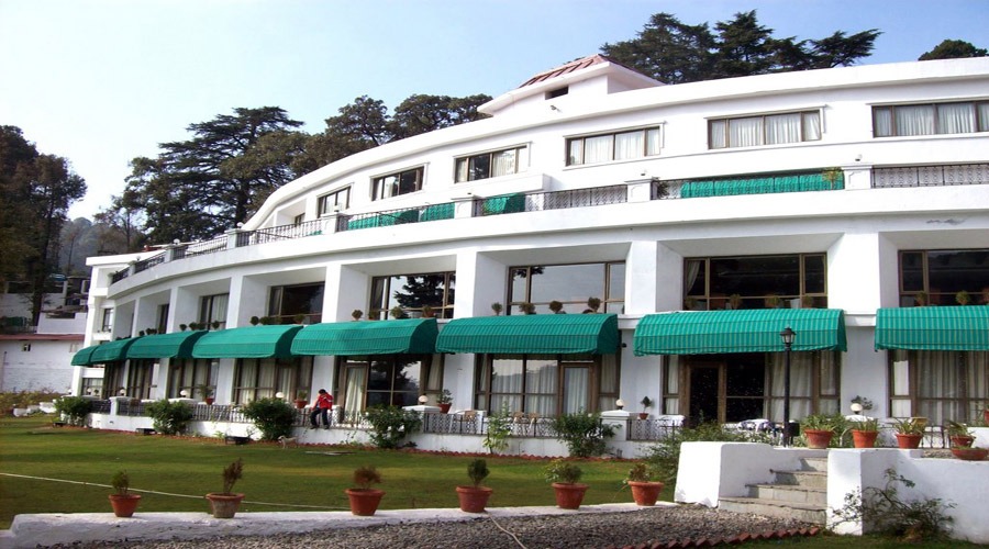 Manu Maharani Regency.